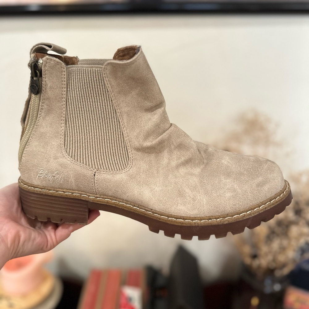Tan Chelsea Boots